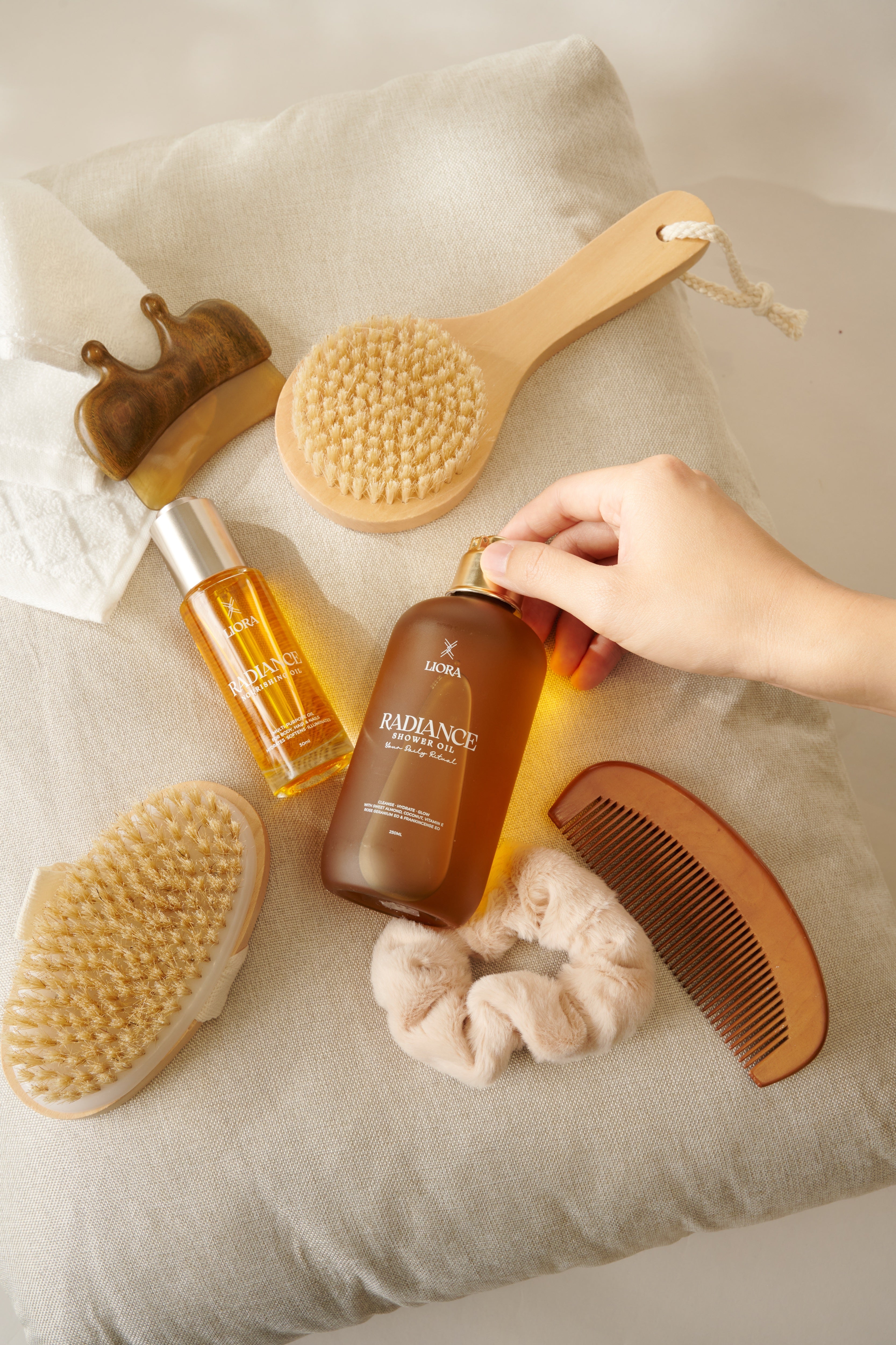 Skinimalism, Explained: What a Pared-Back Body Ritual Actually Needs