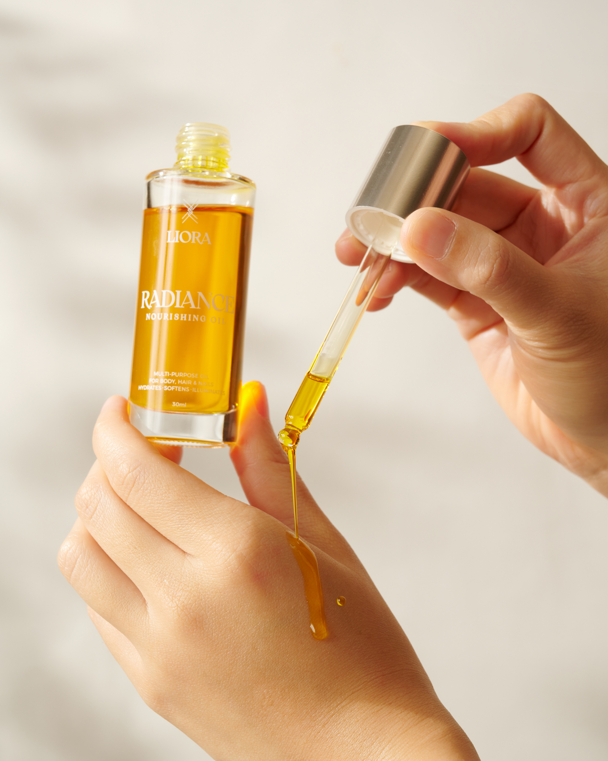 Radiance Nourishing Oil (30ml)